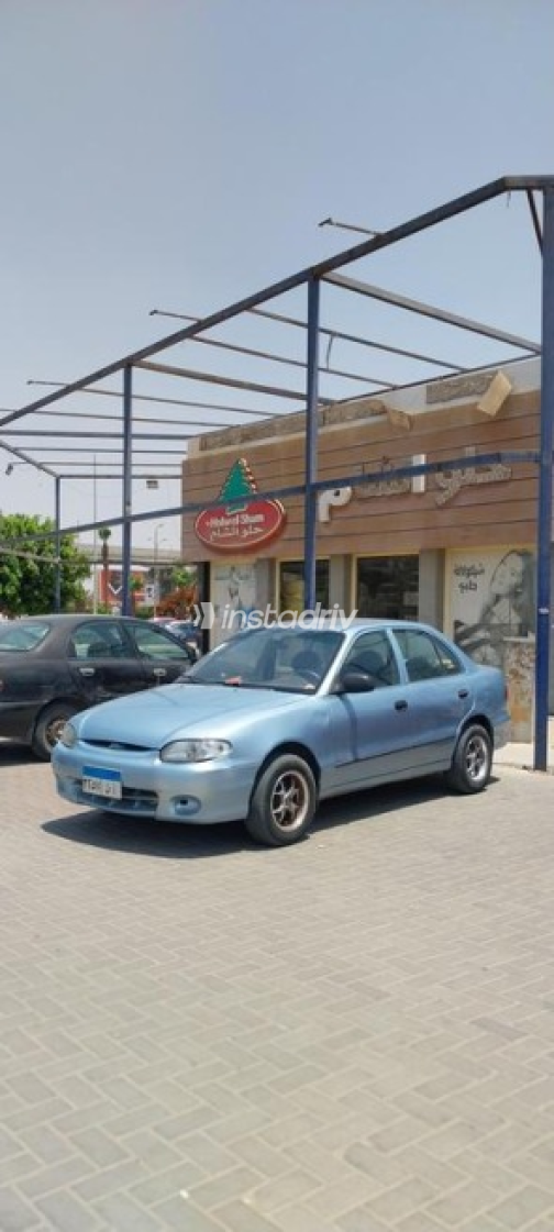 Hyundai Accent 1999 Blue Automatic Used for Sale in 6 October - 1
