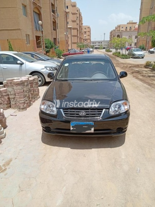 هيونداي فيرنا 2008 أسود أوتوماتيك مستعملة للبيع في حدائق اكتوبر - 2