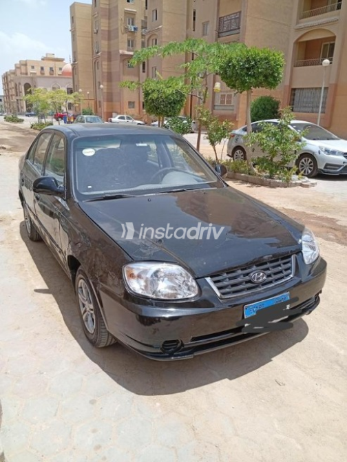 هيونداي فيرنا 2008 أسود أوتوماتيك مستعملة للبيع في حدائق اكتوبر - 3