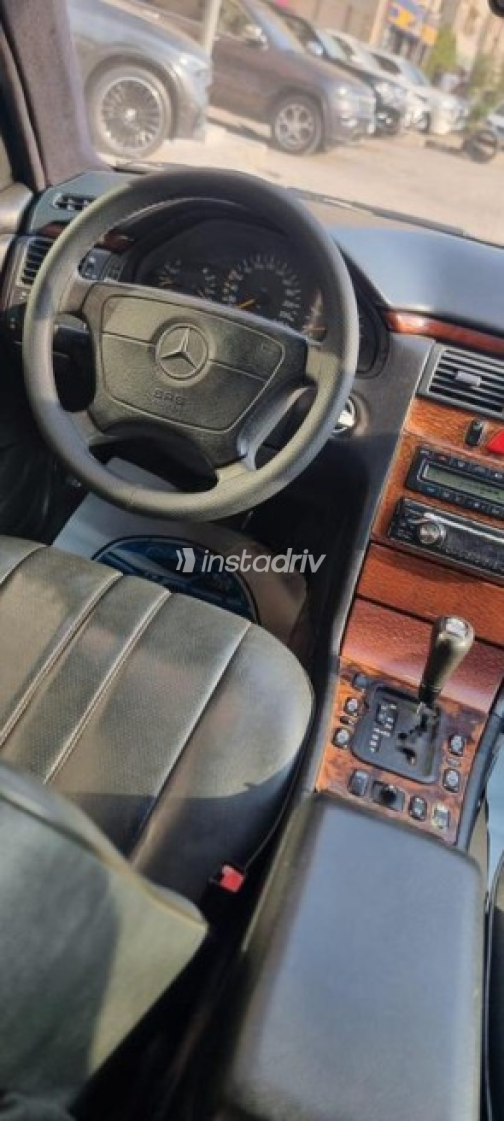 مرسيدس E 200 1998 أبيض أوتوماتيك مستعملة للبيع في المعادى - 8