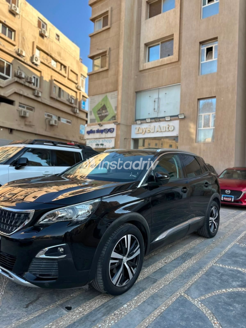 بيجو 3008 2019 أسود أوتوماتيك مستعملة للبيع في القاهرة الكبرى ( القاهرة - الجيزة) - 7