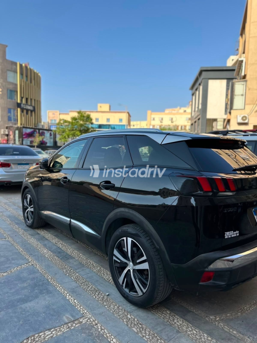 بيجو 3008 2019 أسود أوتوماتيك مستعملة للبيع في القاهرة الكبرى ( القاهرة - الجيزة) - 8