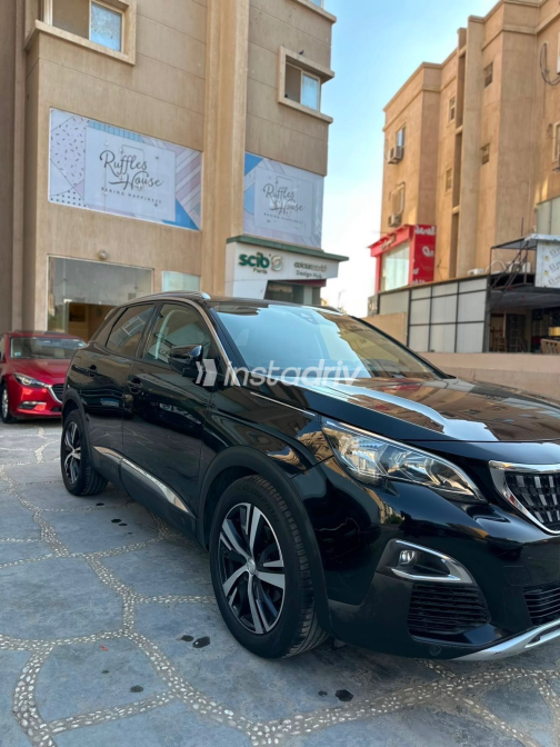 بيجو 3008 2019 أسود أوتوماتيك مستعملة للبيع في القاهرة الكبرى ( القاهرة - الجيزة) - 9