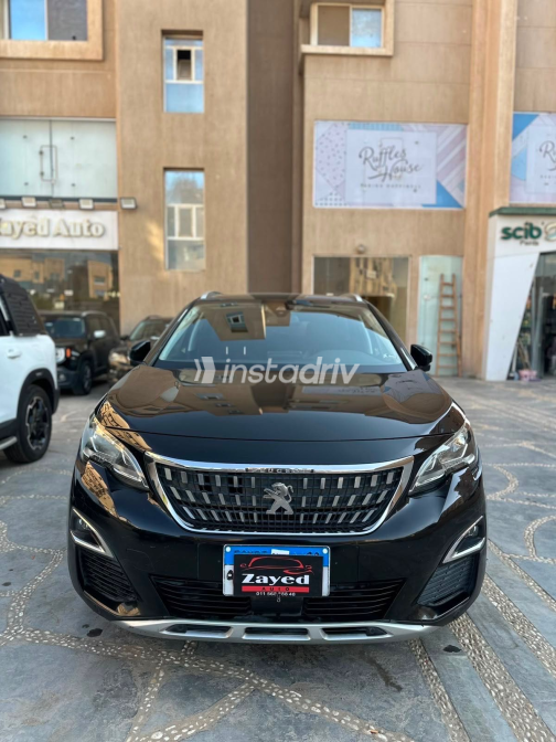 بيجو 3008 2019 أسود أوتوماتيك مستعملة للبيع في القاهرة الكبرى ( القاهرة - الجيزة) - 10