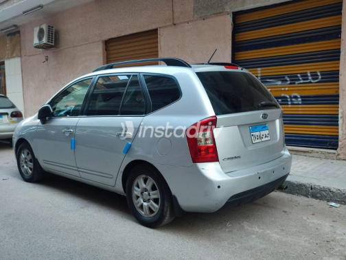 Kia Carens 2010 Silver Automatic Used for Sale in Damanhur - 3