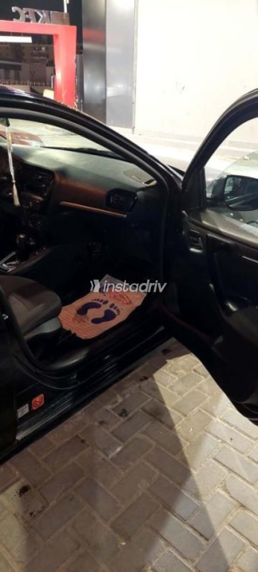 بيجو 301 2015 أسود أوتوماتيك مستعملة للبيع في مدينة نصر - 6
