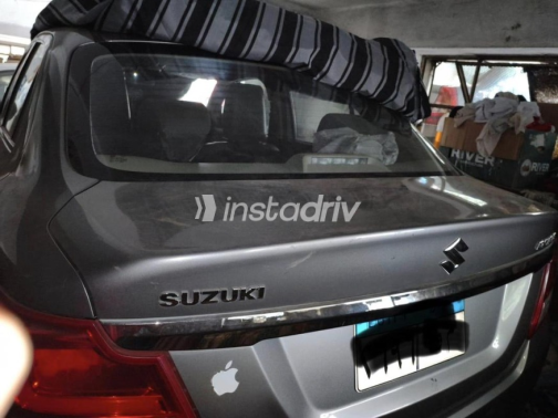 Suzuki Swift Dzire 2022 Silver Automatic Used for Sale in Giza - 4