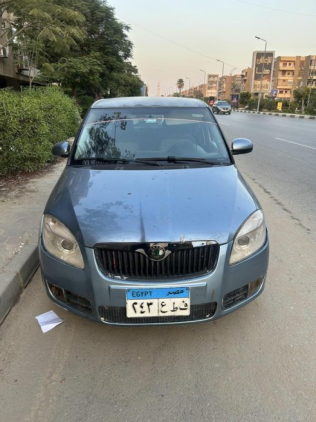 سكودا فابيا 2008 أزرق أوتوماتيك مستعملة للبيع في القاهرة