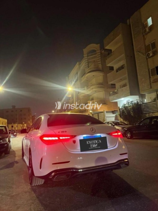 مرسيدس C 180 2024 أبيض أوتوماتيك مستعملة للبيع في الجيزة - 2