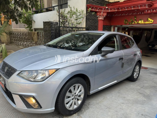 Seat Ibiza 2021 Silver Automatic Used for Sale in Heliopolis - 4