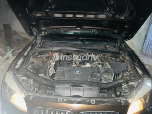 بي ام دبليو X1 2011 بني أوتوماتيك مستعملة للبيع في مصر الجديدة - 7