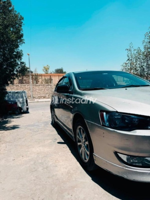 Mitsubishi Lancer 2013 Gold Automatic Used for Sale in Helwan - 3
