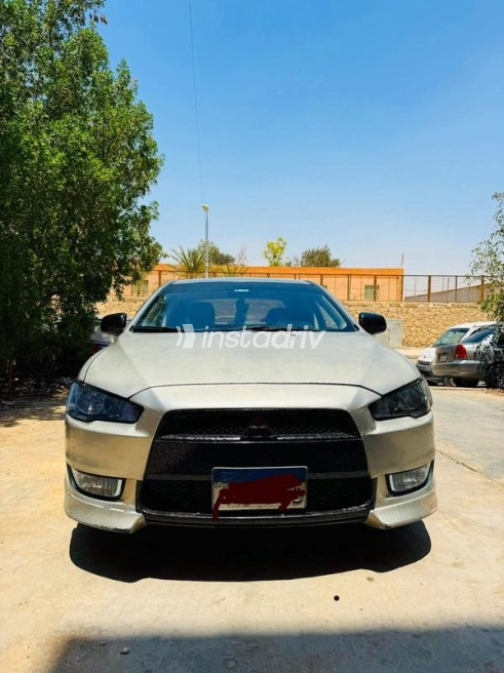 Mitsubishi Lancer 2013 Gold Automatic Used for Sale in Helwan - 7