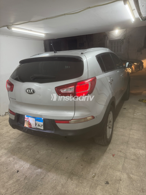 Kia Sportage 2013 Silver Automatic Used for Sale in Greater Cairo ( Cairo + Giza) - 3