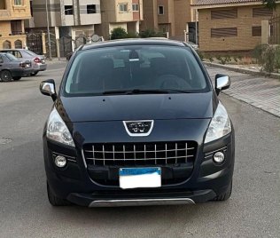 بيجو 3008 2013 أسود أوتوماتيك مستعملة للبيع في القاهرة