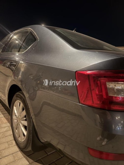 سكودا اوكتافيا A7 2016 فضي أوتوماتيك مستعملة للبيع في طنطا - 8