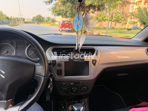 Citroën C Elysee 2021 White Automatic Used for Sale in Greater Cairo ( Cairo + Giza) - 10