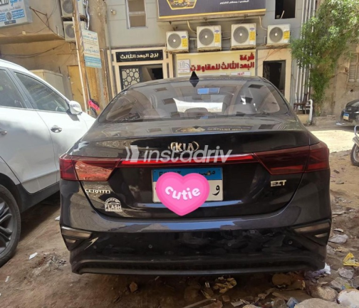 Kia Grand Cerato 2020 White Automatic Used for Sale in Greater Cairo ( Cairo + Giza) - 7