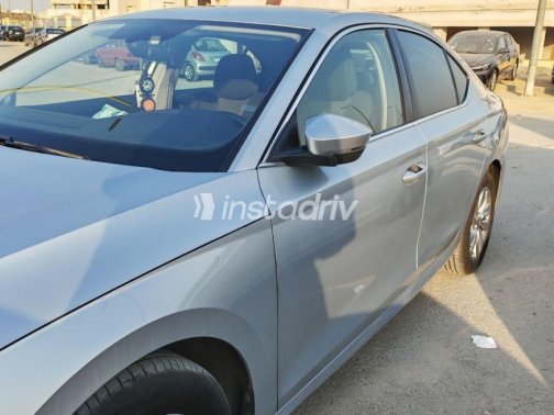 Skoda Octavia 2026 Silver Automatic Used for Sale in Cairo - 2