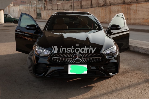 مرسيدس E 200 2023 أسود أوتوماتيك مستعملة للبيع في القاهرة الكبرى ( القاهرة - الجيزة) - 2
