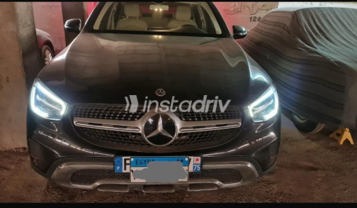 مرسيدس 200 2020 أسود أوتوماتيك مستعملة للبيع في المعادى - 1