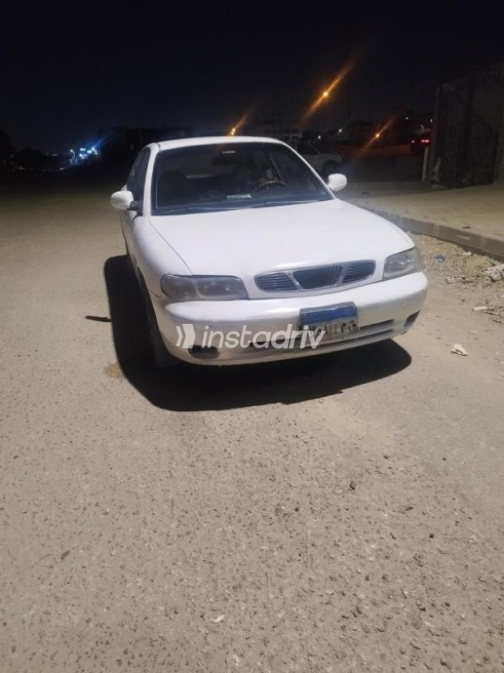 Daewoo Nubira 1 1997 White Automatic Used for Sale in Cairo - 2