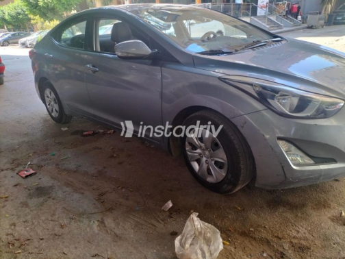 Hyundai Elantra MD 2015 Silver Automatic Used for Sale in Cairo - 4