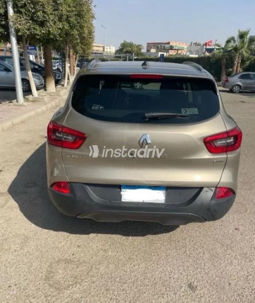 Renault Kadjar 2018 White Automatic Used for Sale in Greater Cairo ( Cairo + Giza) - 3
