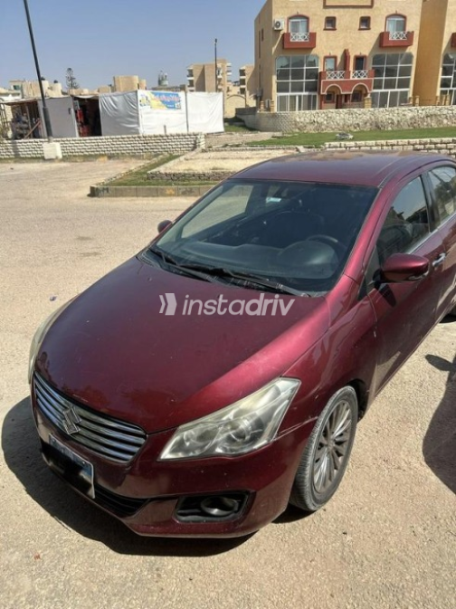 Suzuki Ciaz 2015 Red Automatic Used for Sale in Maadi - 4