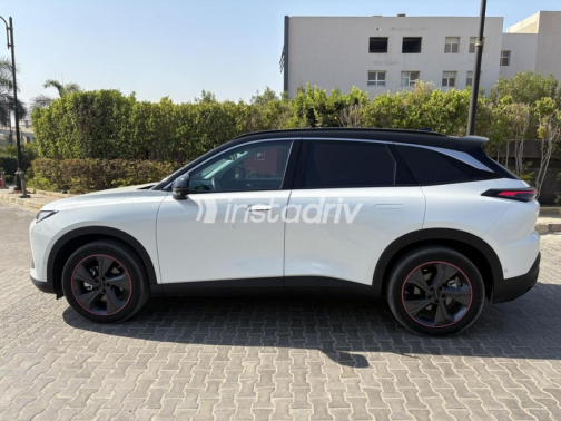 بايك X55 2025 أبيض أوتوماتيك مستعملة للبيع في مدينة الشيخ زايد - 3