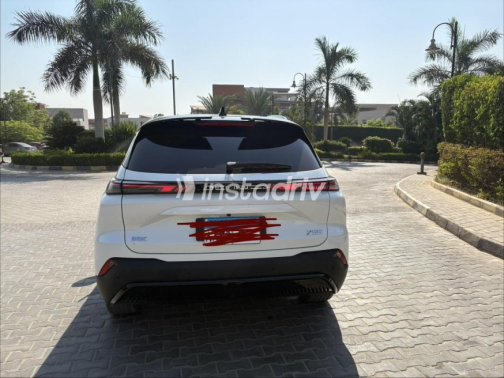 بايك X55 2025 أبيض أوتوماتيك مستعملة للبيع في مدينة الشيخ زايد - 4