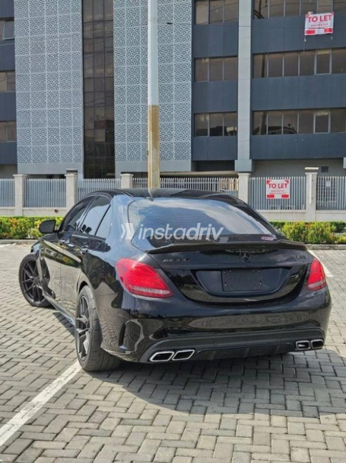 Mercedes C63 AMG 2022 Black Automatic Used for Sale in El Haram - 3