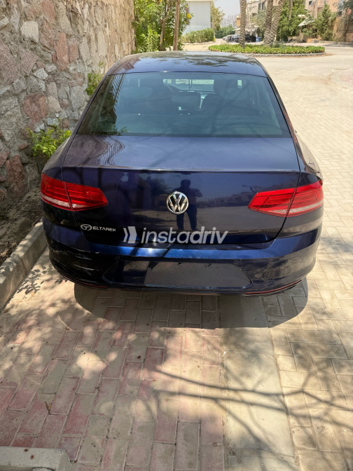 Volkswagen Passat 2018 Blue Automatic Used for Sale in Greater Cairo ( Cairo + Giza) - 6