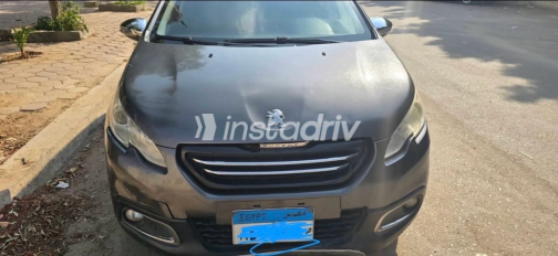 Peugeot 2008 2015 Gray Automatic Used for Sale in Greater Cairo ( Cairo + Giza) - 2