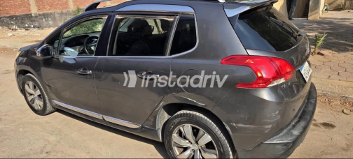 Peugeot 2008 2015 Gray Automatic Used for Sale in Greater Cairo ( Cairo + Giza) - 9