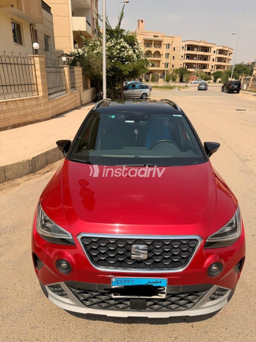 Seat Arona 2024 Red Automatic Used for Sale in Greater Cairo ( Cairo + Giza) - 3