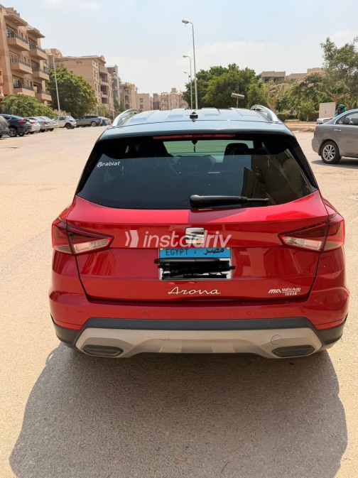 Seat Arona 2024 Red Automatic Used for Sale in Greater Cairo ( Cairo + Giza) - 4