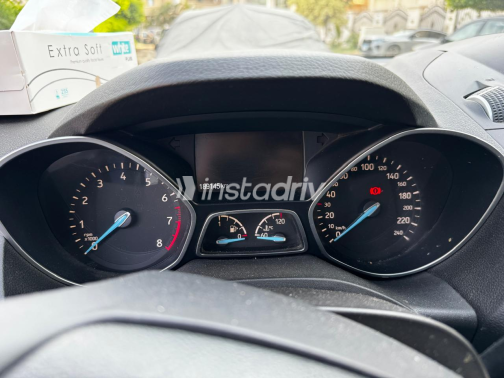 Ford Kuga 2017 Gray Automatic Used for Sale in Greater Cairo ( Cairo + Giza) - 5