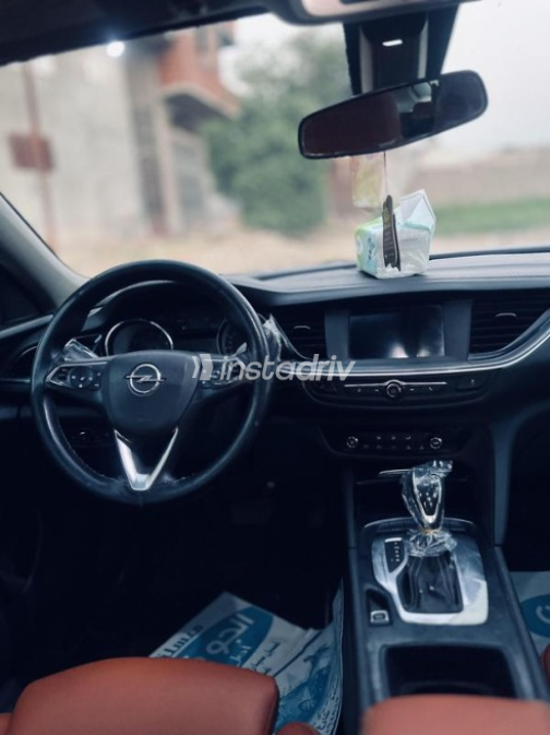 اوبل أنسيجنيا 2019 فضي أوتوماتيك مستعملة للبيع في الشرقية - 7