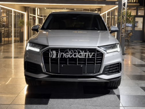 اودي Q7 2022 فضي أوتوماتيك مستعملة للبيع في القاهرة الكبرى ( القاهرة - الجيزة) - 3