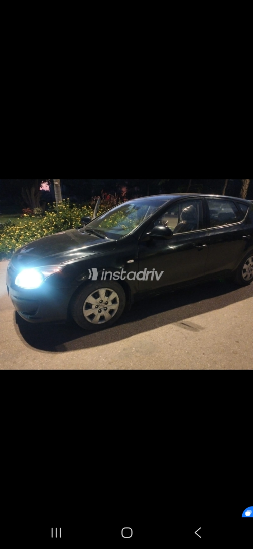 Hyundai I30 2011 Black Automatic Used for Sale in Greater Cairo ( Cairo + Giza) - 6