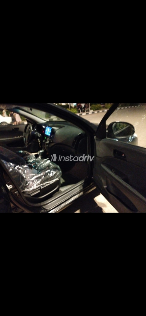 Hyundai I30 2011 Black Automatic Used for Sale in Greater Cairo ( Cairo + Giza) - 9