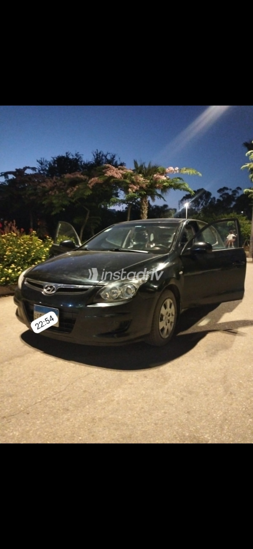 Hyundai I30 2011 Black Automatic Used for Sale in Greater Cairo ( Cairo + Giza) - 10