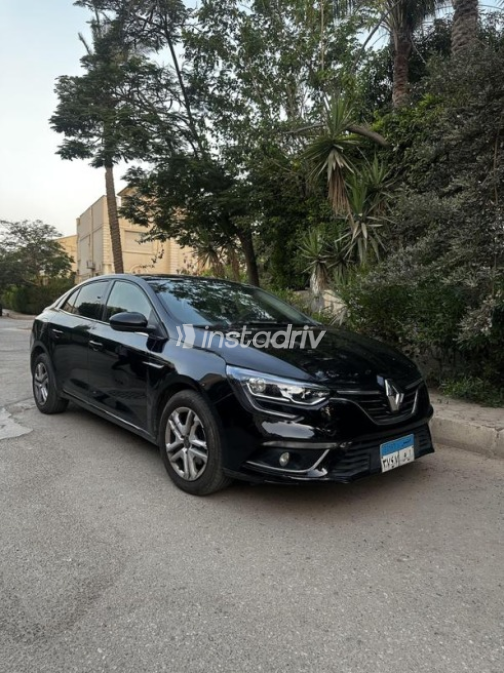 رينو ميجان 2021 أسود أوتوماتيك مستعملة للبيع في مدينة الشيخ زايد - 4