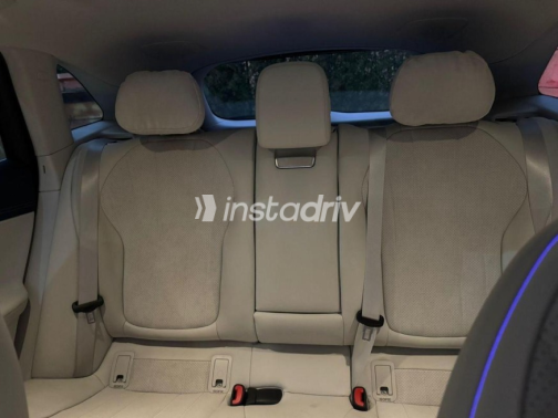 مرسيدس E 350 2023 أسود أوتوماتيك مستعملة للبيع في القاهرة - 6