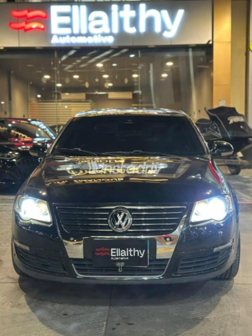 Volkswagen Passat 2009 Black Automatic Used for Sale in Cairo - 1