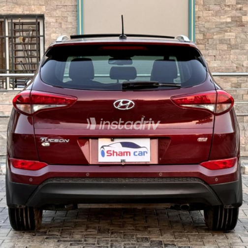Hyundai Tucson GDI 2017 Red Automatic Used for Sale in Nasr city - 4