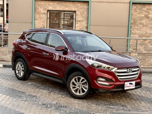 Hyundai Tucson GDI 2017 Red Automatic Used for Sale in Nasr city - 6