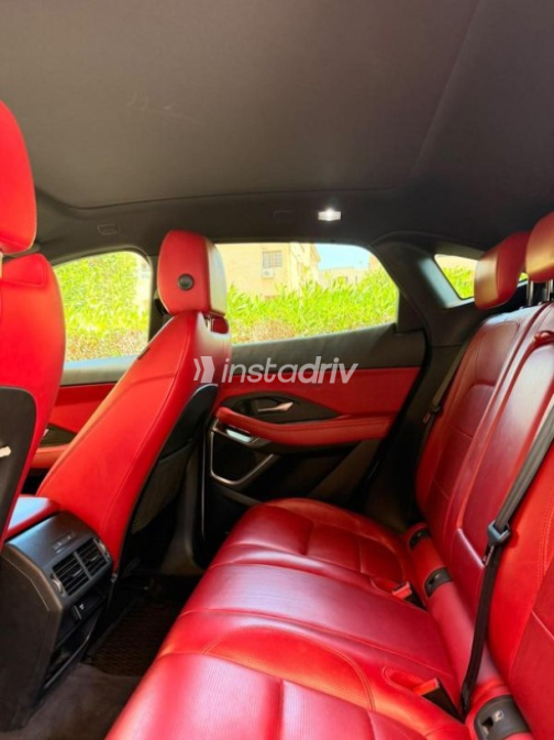 جاكوار E-pace 2020 أبيض أوتوماتيك مستعملة للبيع في القاهرة الكبرى ( القاهرة - الجيزة) - 7