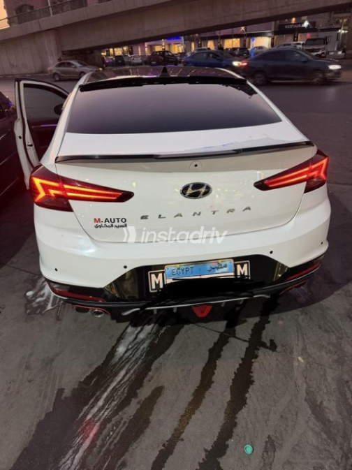 Hyundai Elantra AD 2026 White Automatic Used for Sale in Greater Cairo ( Cairo + Giza) - 4